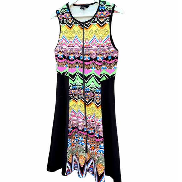 Vintage Just Love Pink Black Geometric  Sleeveless Zip‎ Back Skater Dress - Picture 1 of 10